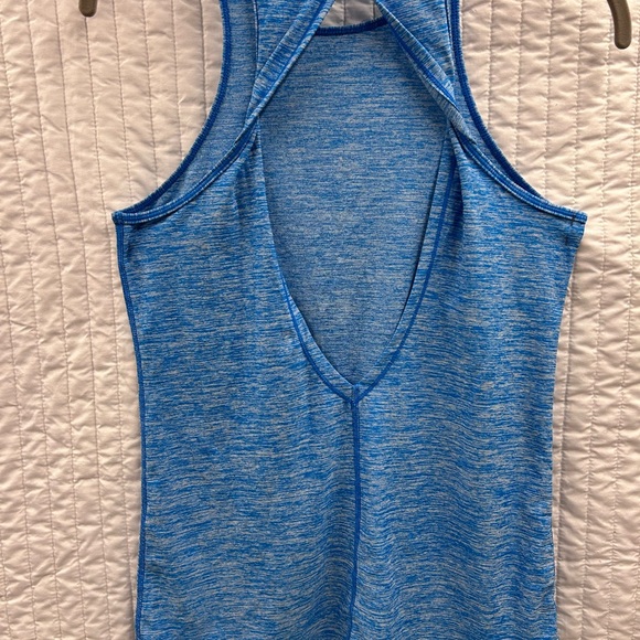 Born Primitive Trapeze Twist Tank Workout Top Size S - Picture 3 of 4